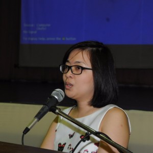 撰写人兼文学组秘书菲尔